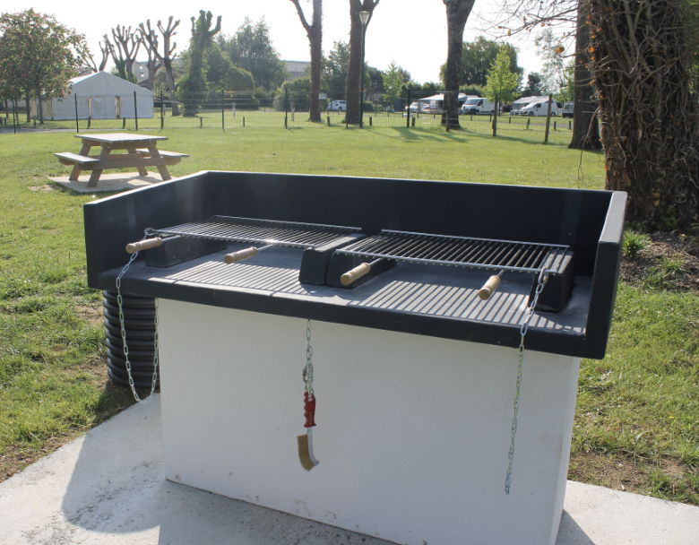 Image d'illustration pour : 24- Barbecue de quartier à Kerlagatu–Pencalet Image d'illustration pour : 24- Barbecue de quartier à Kerlagatu–Pencalet