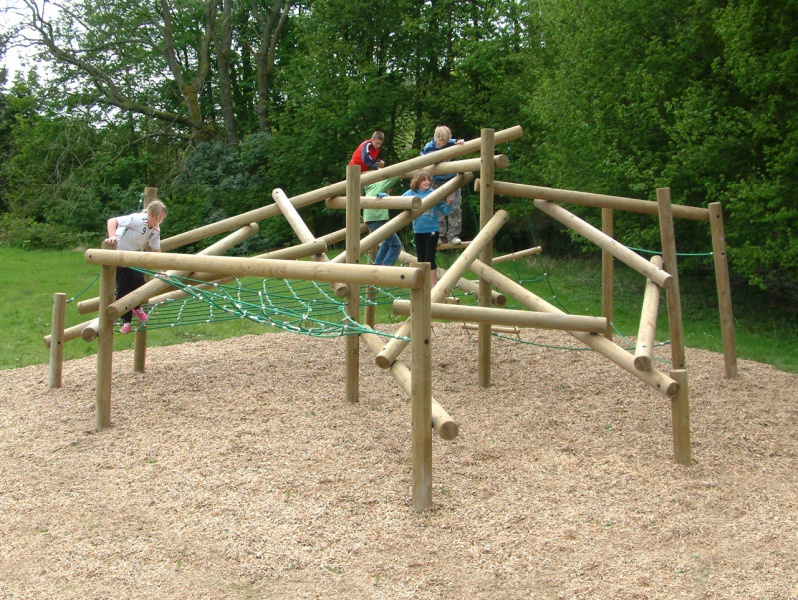 Image d'illustration pour : 33- De nouveaux jeux pour les plus grands dans le parc, en face de l'école Jacques Prévert Image d'illustration pour : 33- De nouveaux jeux pour les plus grands dans le parc, en face de l'école Jacques Prévert