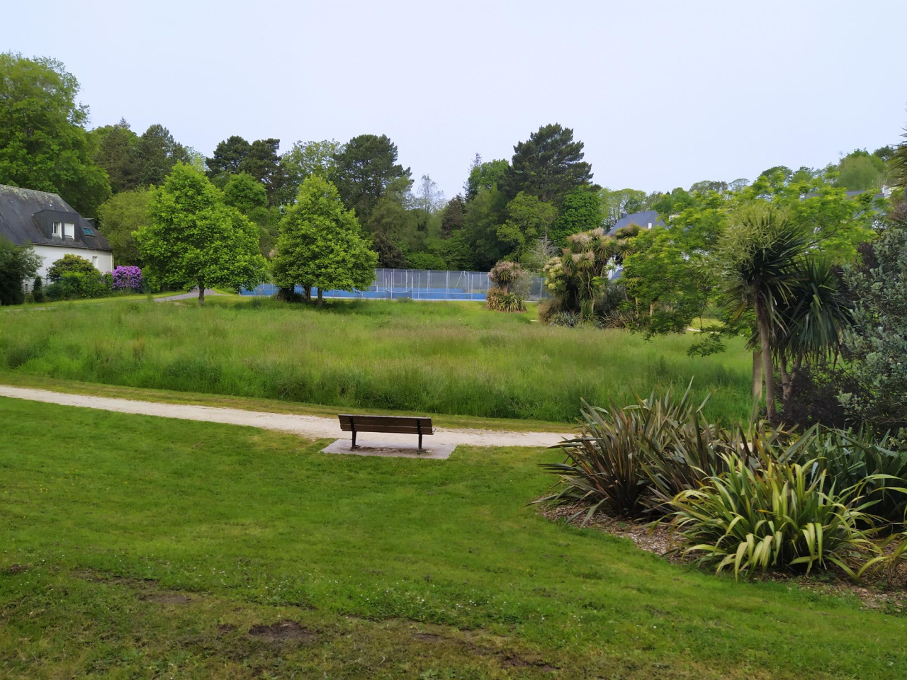 Plaine de jeux Kerlan vian vue du nord.jpg