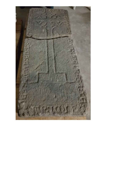 Image d'illustration pour : Pierre tombale de 1257 à sortir de l'oubli