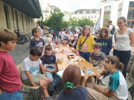 Image d'illustration pour : 09 - Aprèm jeux et livres